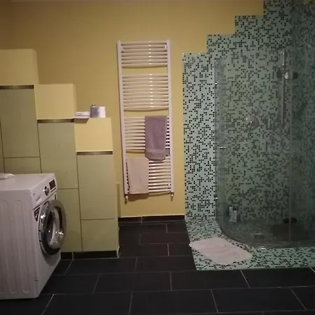 Designed By Mikepércs