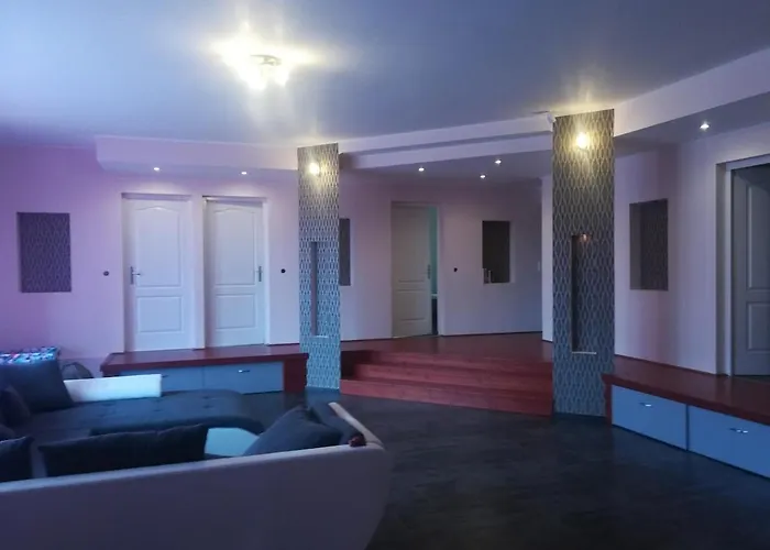 Villa Designed By Mikepércs